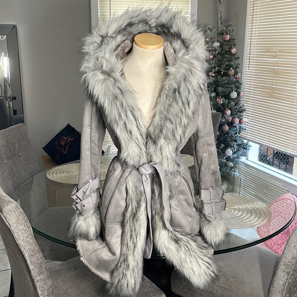 Faux fur trimmed hooded jacket in grey